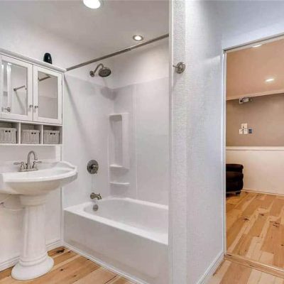 basement-bathroom-with-laundry-washer-and-dryer